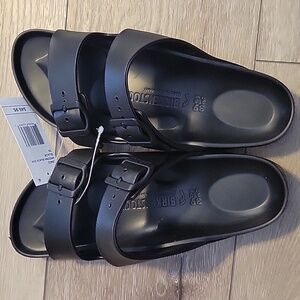 NWT Black Birkenstocks Arizona Eva Size 39